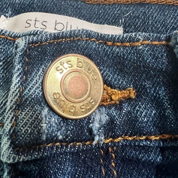 STS Blue Layne High Rise Cut Off Fray Hem Denim 2.5” inseam Jean Shorts NEW - Picture 5 of 13
